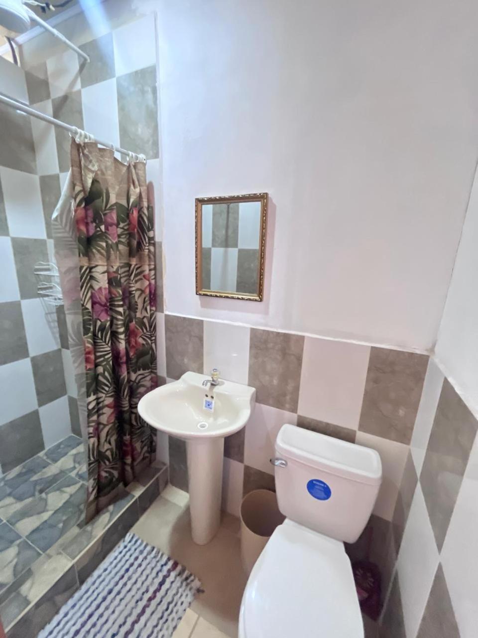Mar Caribe Pv Hotell Puerto Viejo de Talamanca Exteriör bild